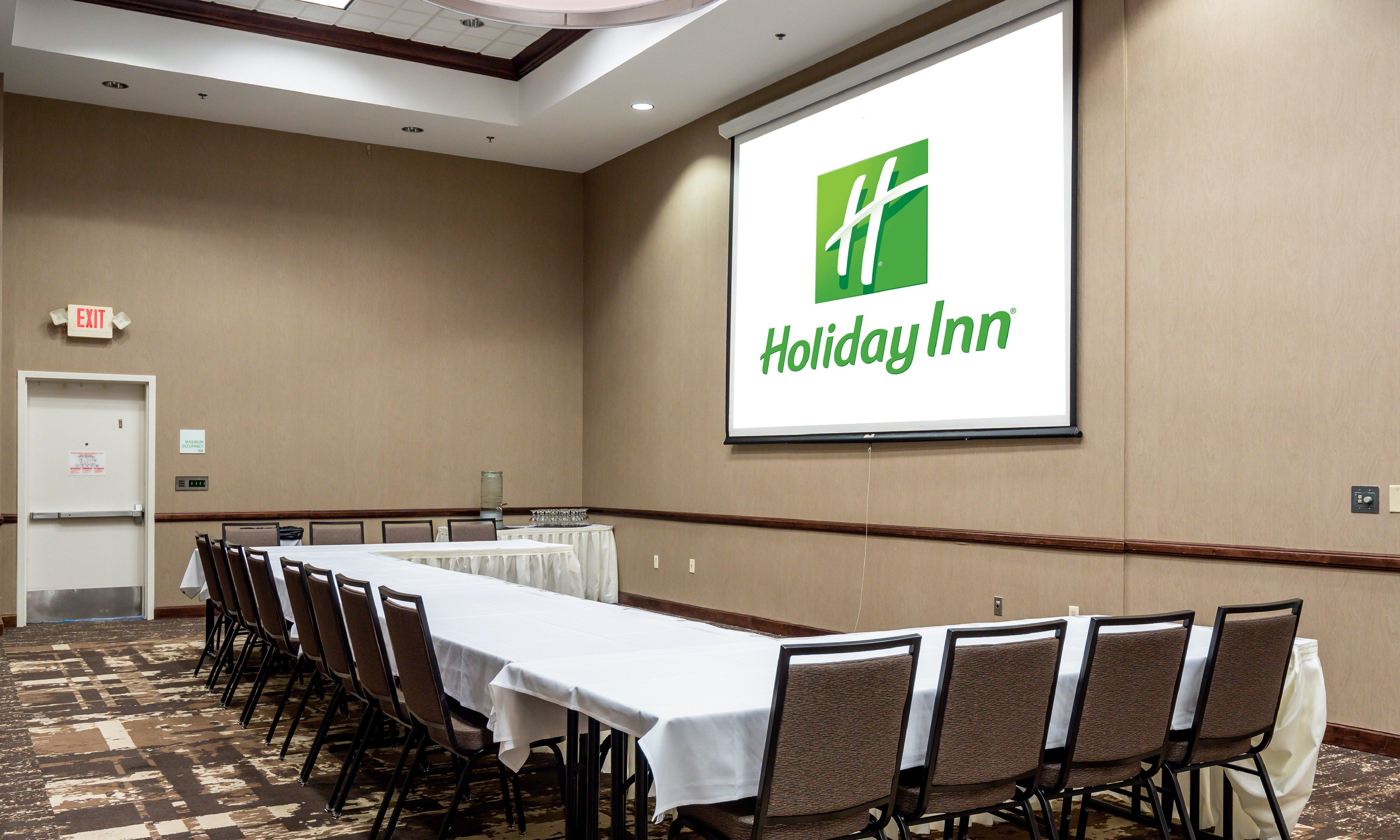 Holiday Inn Conference Center Marshfield, An Ihg Hotel Exterior foto