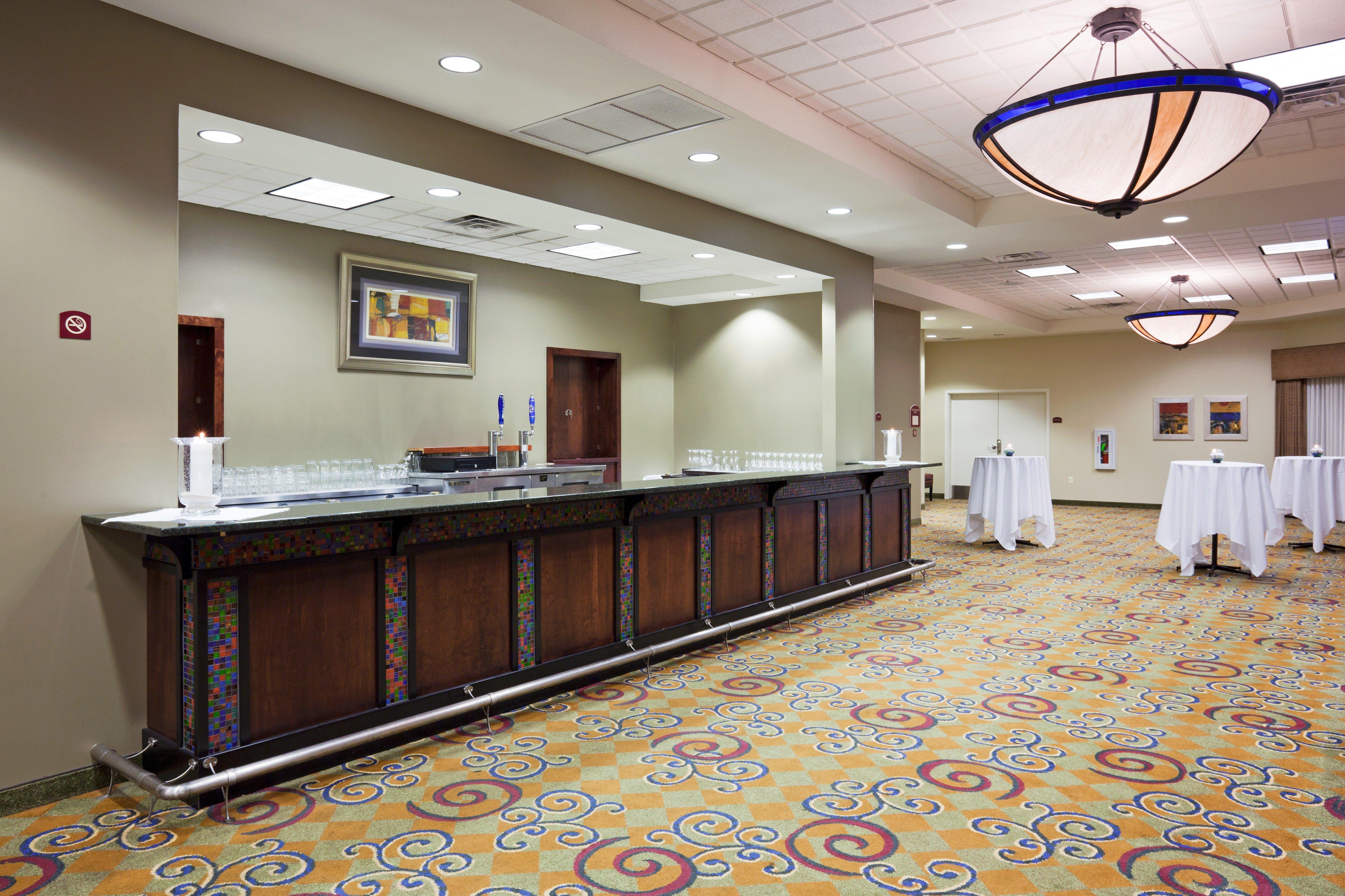 Holiday Inn Conference Center Marshfield, An Ihg Hotel Exterior foto