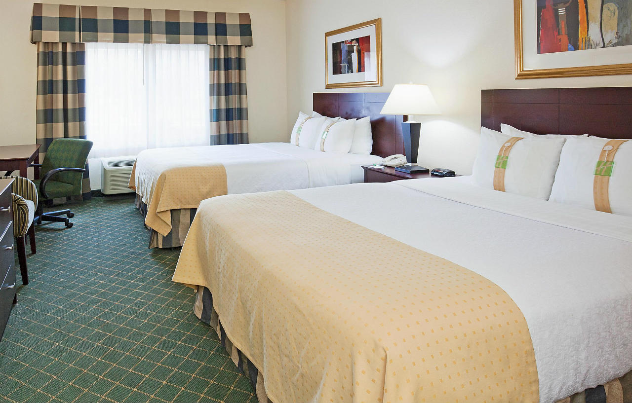Holiday Inn Conference Center Marshfield, An Ihg Hotel Exterior foto